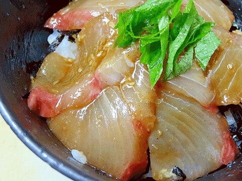 晩酌の〆☆　「ヒラマサのヅケ丼」